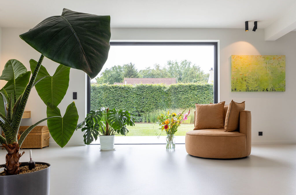 Strakke Elegantie en Tijdloos Design: Comfort PU Gietvloer in Moderne Woning te Zemst